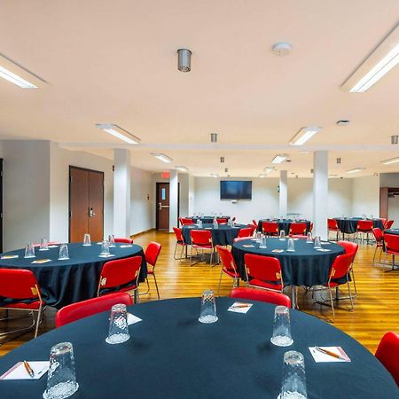 Les Suites De Laviolette Ascend Hotel Collection Труа-Ривьер Экстерьер фото