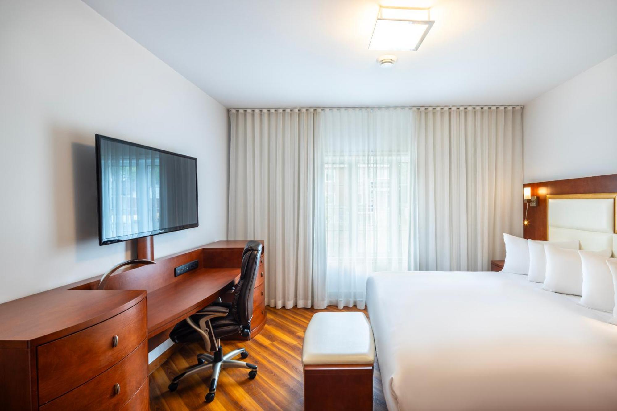 Les Suites De Laviolette Ascend Hotel Collection Труа-Ривьер Экстерьер фото